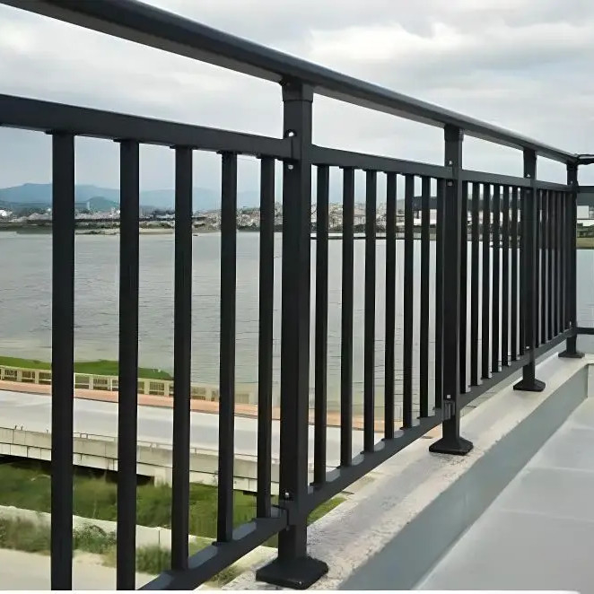 Buiten Tuin Privacy hek met 6063 Graad Aluminium horizontale slaten panelen en ontwerp