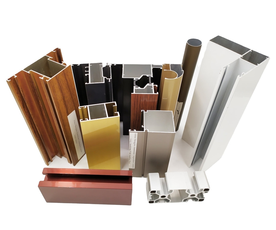 Champagne aluminium extrusieprofielen voor deurvenster in Zambia Langdurige prestaties