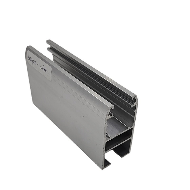 Doppelglasvenster Aluminiumdeur 5.8-6.0M Lengte voor deurvenster Marktconcurrentie