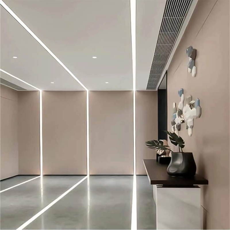Vlak LED-aluminiumprofiel voor gips- of plafondvergroting in aangepaste dikte