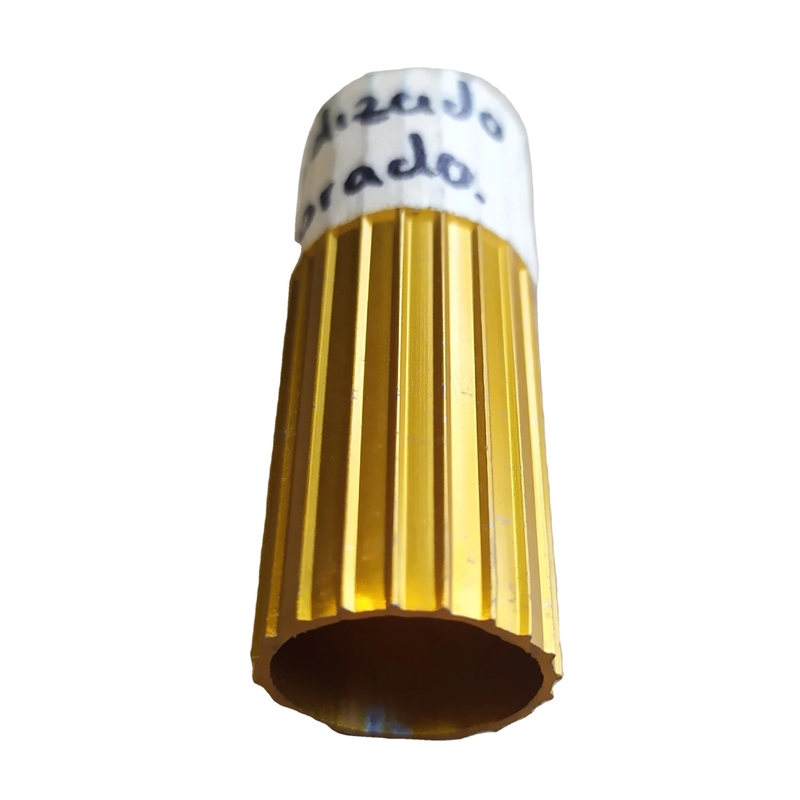 Persoonlijke 0,30 mm dikte Goud anodiserend aluminium buisprofiel voor 5,8-6,0M lengte